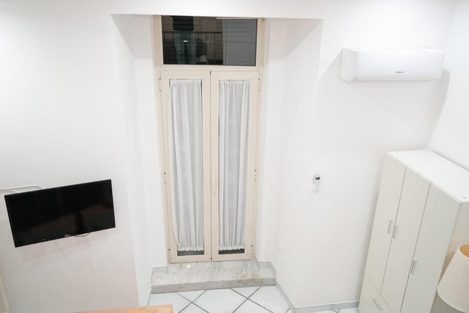 Casa Vacanza La Spagnola Napoli Exterior foto